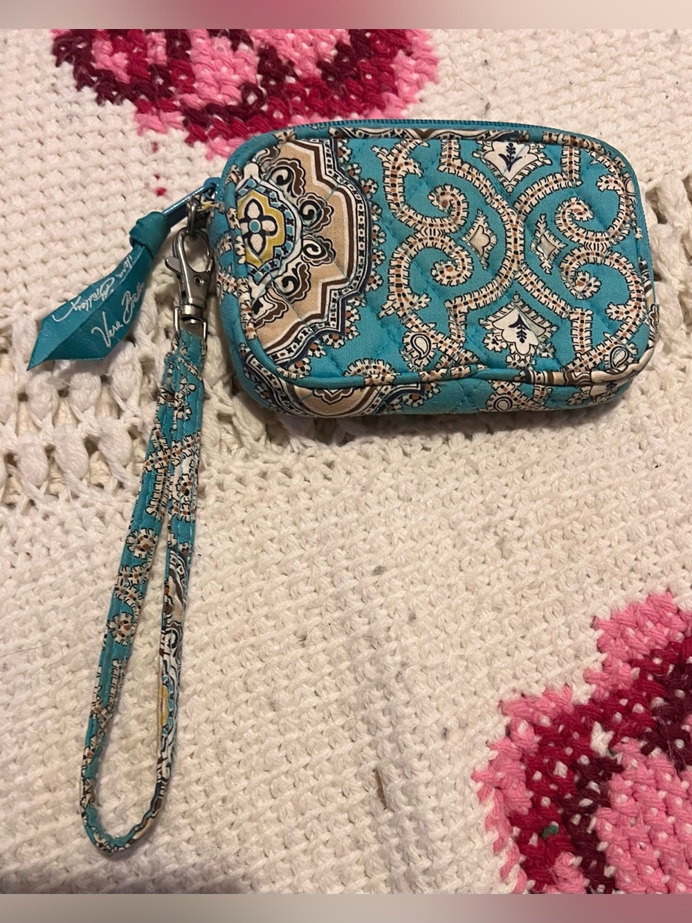 Vera Bradley Totally Turquoise Wristlet Retired Pattern Zip Around Cottagecore
